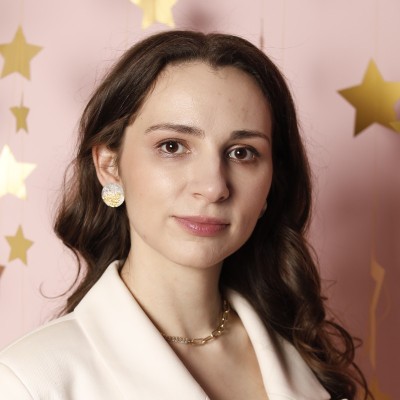 Олена Сизоненко